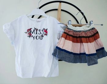 3 ans ensemble été teeshirt tape a l'oeil ( peu porté ) jupe Vertbaudet ( neuve)