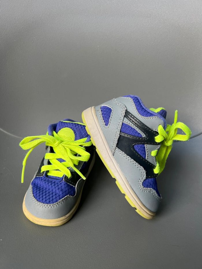 Baskets Reebok Versa Pump