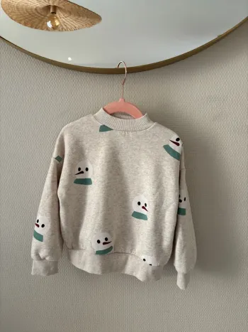 Pull de Noël porté 1 fois - 3 ans