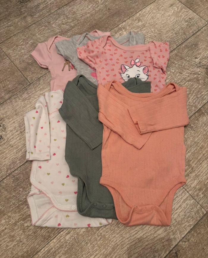 Lot vêtements taille 3 mois - photo numéro 3