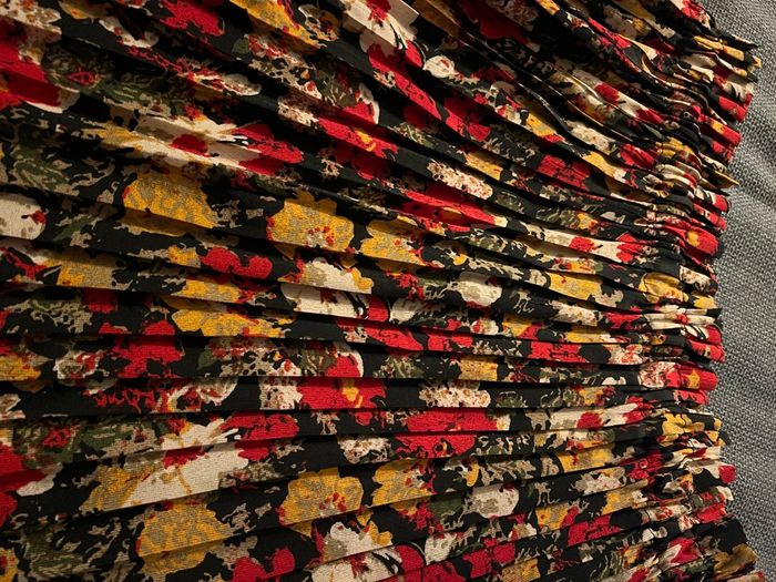 Jupe fleurie plissée