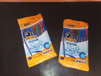 Stylos BIC crystal soft
