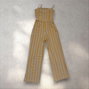 Combinaison fluide jambes larges bretelles ajustables Bershka XS