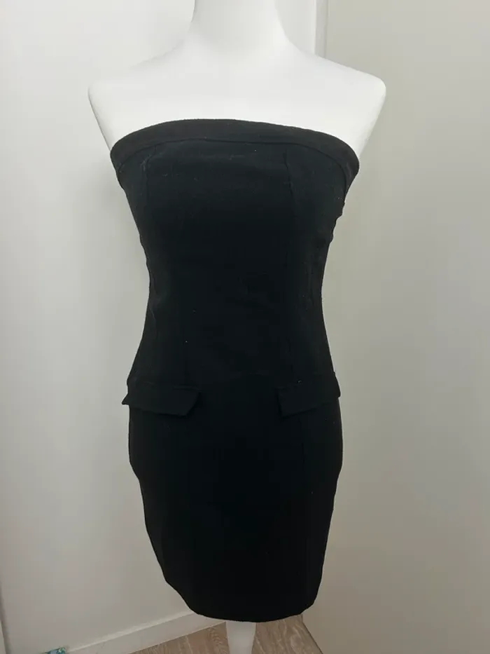 Robe bustier noire moulante taille S (Intimissimi - photo numéro 2