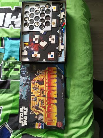 Jeux de société labyrinthe stras Wars