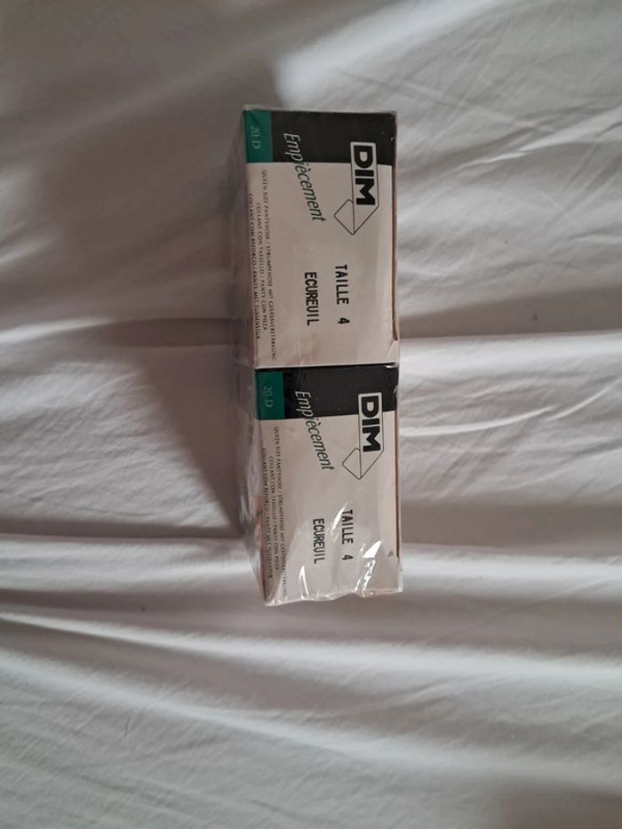 2 paires collants - photo numéro 2