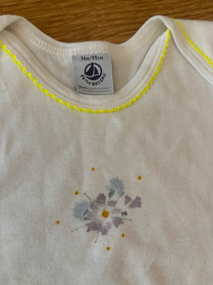 Lot de 3 bodies MC Petit Bateau 36M - photo numéro 5