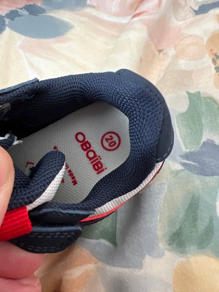 Paire de baskets taille 20 - photo numéro 5