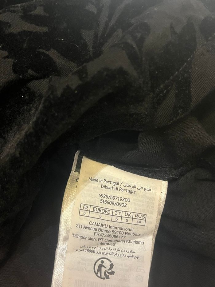 t-shirt manches courtes noir fleuri en velours camaïeu taille S/36 - photo numéro 6