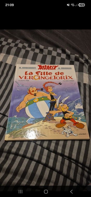 BD Astérix la fille de versingetorix 