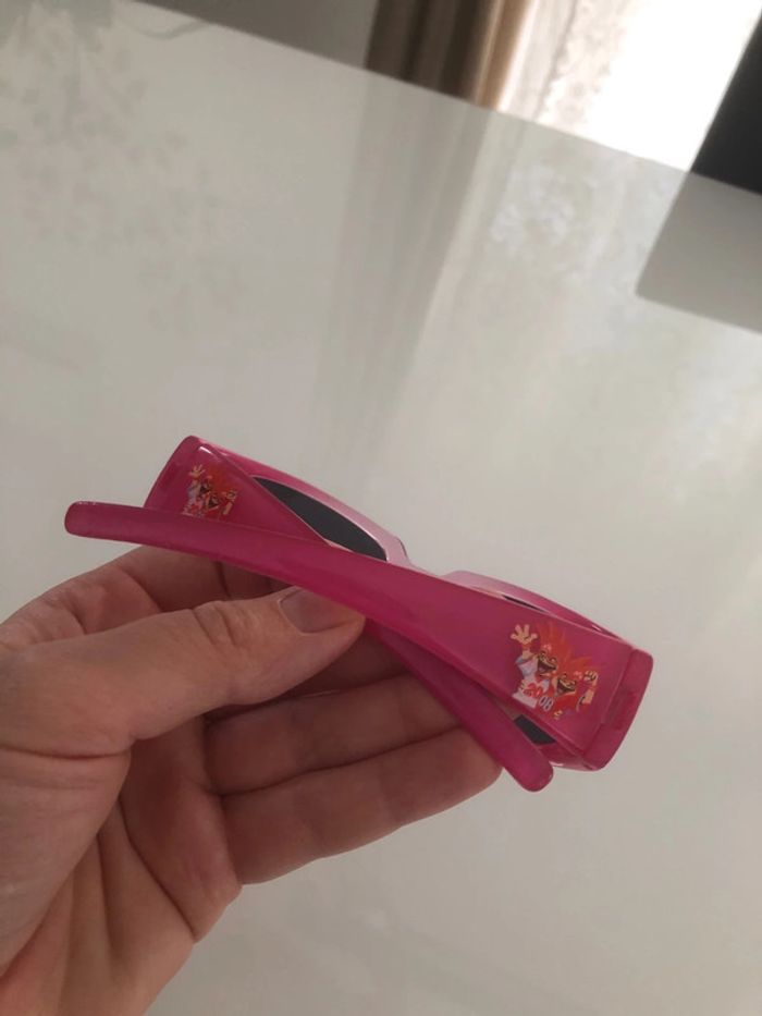 Paire de lunette rose - photo numéro 2