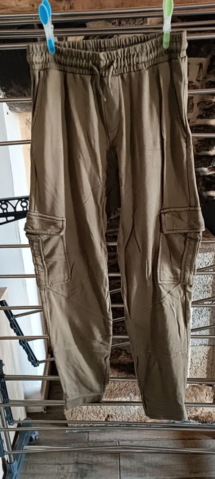 Pantalon cargo kaki