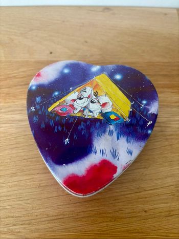 Petite boîte en métal diddl et diddlina coeur