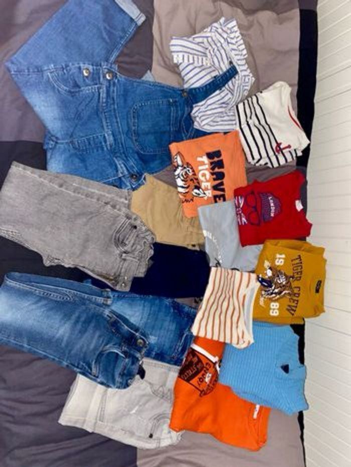 Lot de vêtements garçon 5ans - photo numéro 7