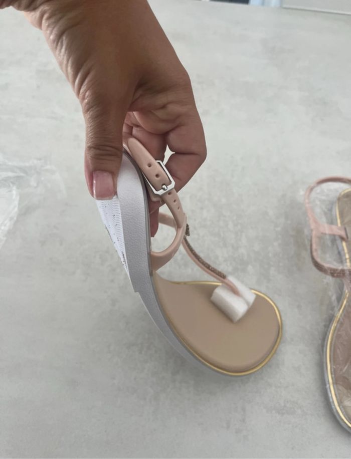 Sandales rose gold et blanches Shein - photo numéro 3