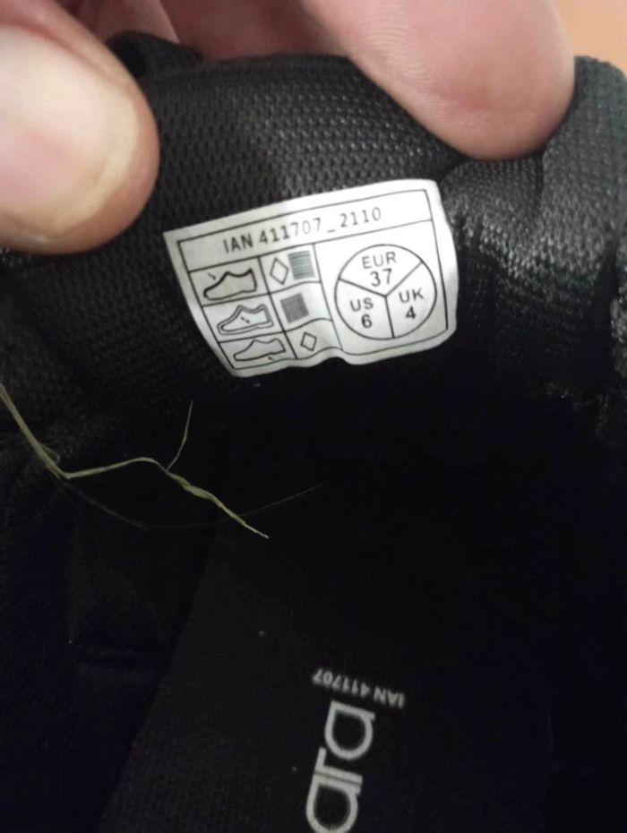 Chaussures fille noire taille 37 marque esmara très bon état porté quelques fois seulement. - photo numéro 5