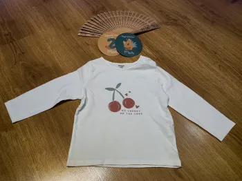 T-shirt manche longue taille 24 mois