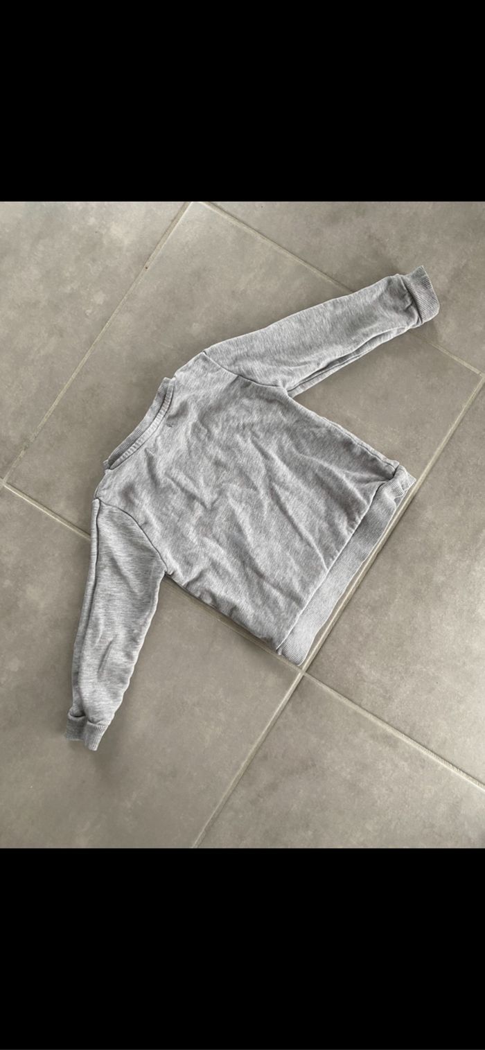 Sweat fille 4 ans - photo numéro 7