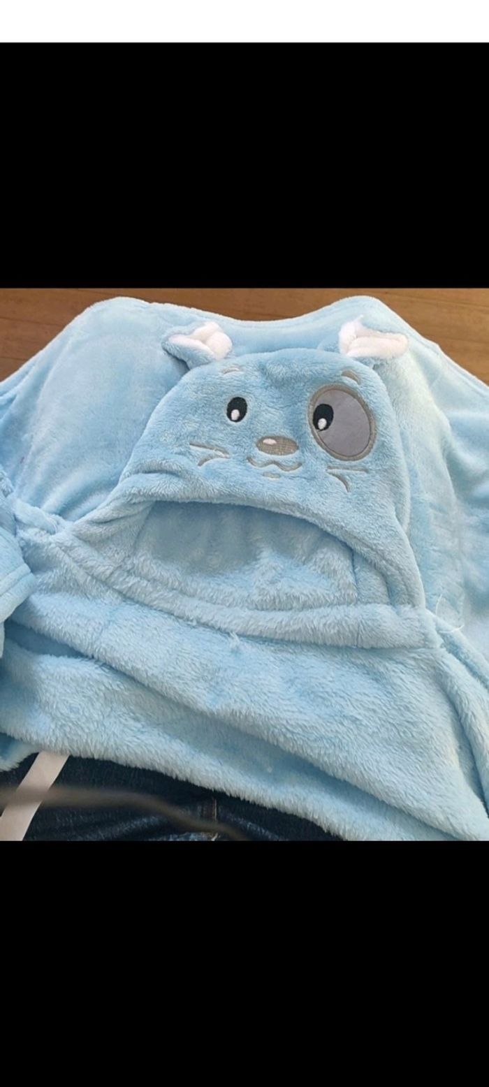 ✨ Cape de Bain Douce & Adorable pour Bébé ✨ - photo numéro 2