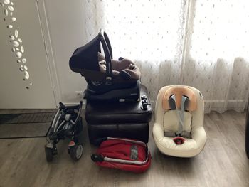 Poussette quinny zapp xtra2 + cosy pebble avec base isofix +siège auto