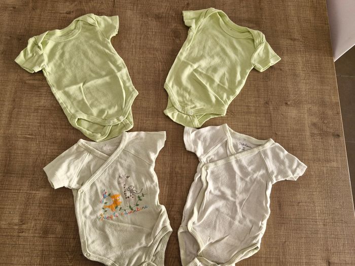 Lot pyjama/bodys 3mois - photo numéro 5