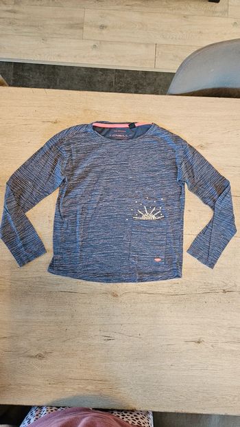 T shirt bleu/rose O'Neill, manches longues, taille 12 ans, peu mis