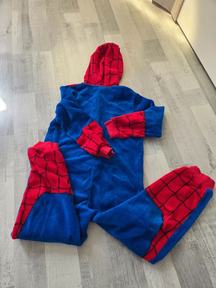 Combinaison chaude spiderman - photo numéro 3