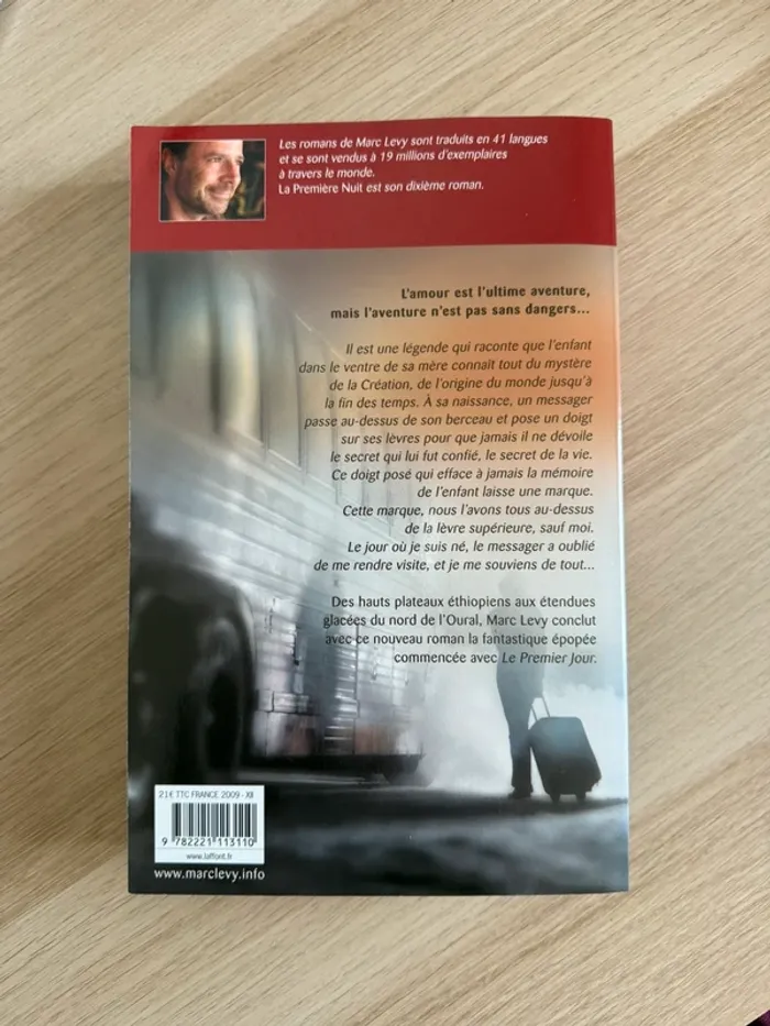 Marc Lévy La première nuit (grand format) - photo numéro 2
