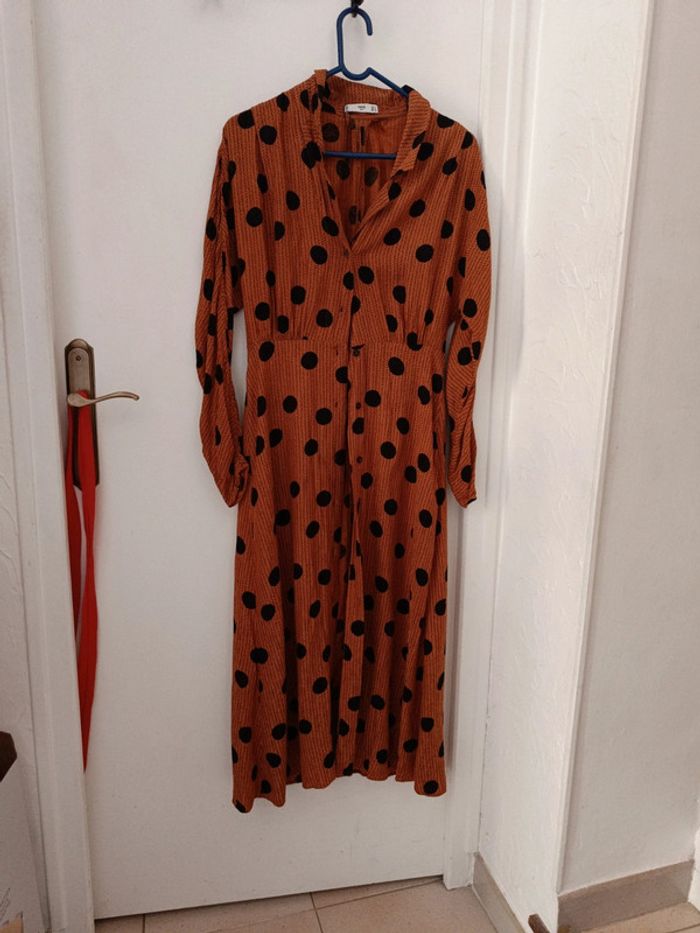 Très belle robe Mango s