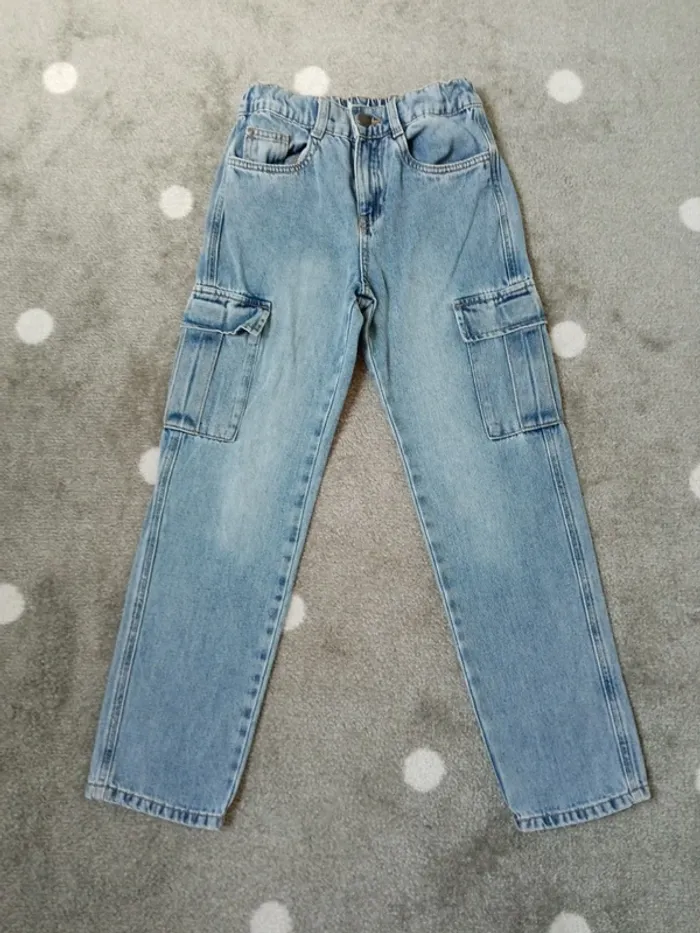 TAO. Jean cargo