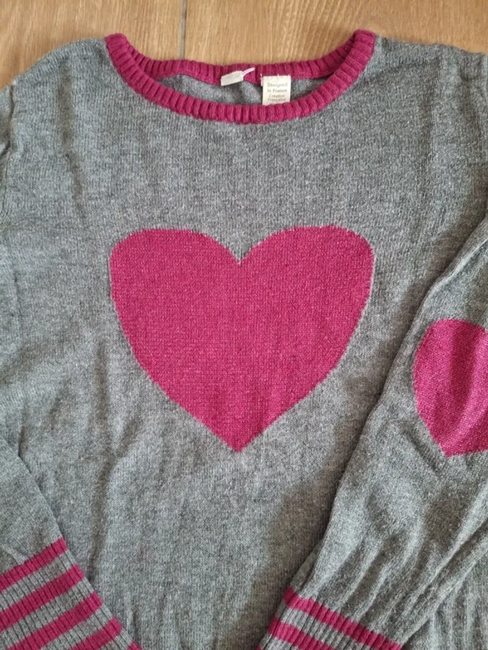 Pull Okaïdi 6 ans très bon état - photo numéro 4