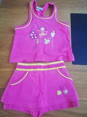 Ensemble short et tee shirt
