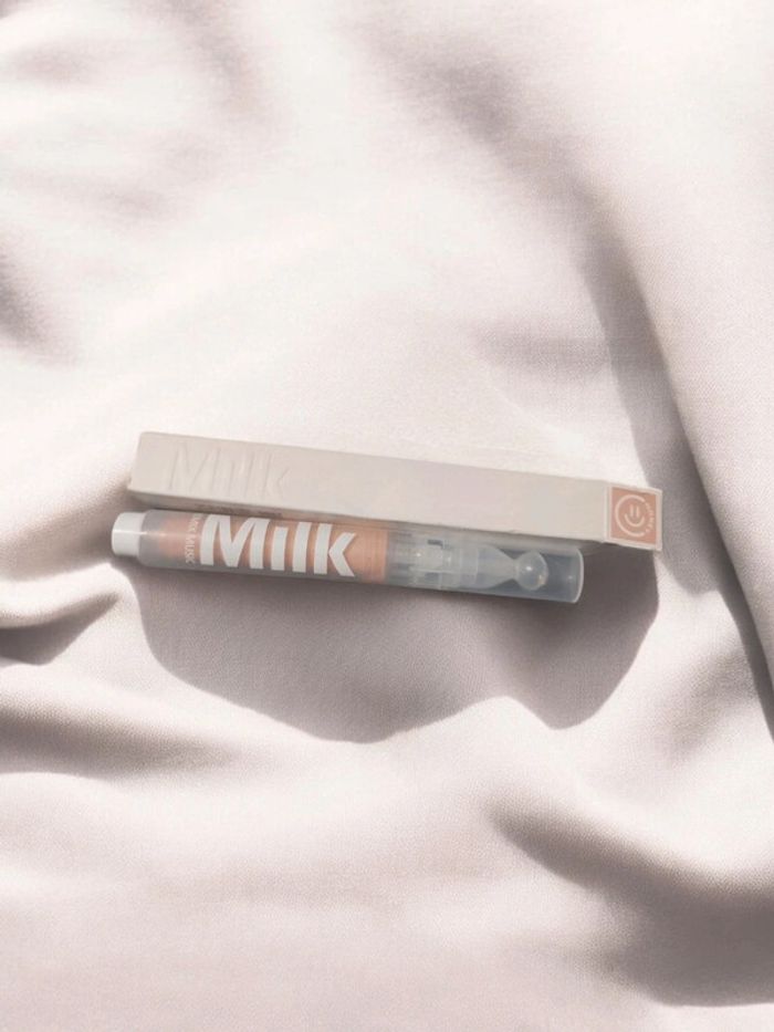 Milk makeup anti cernes "Honey"