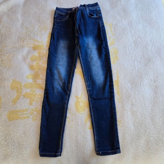 Lot jeans fille 8ans - photo numéro 3