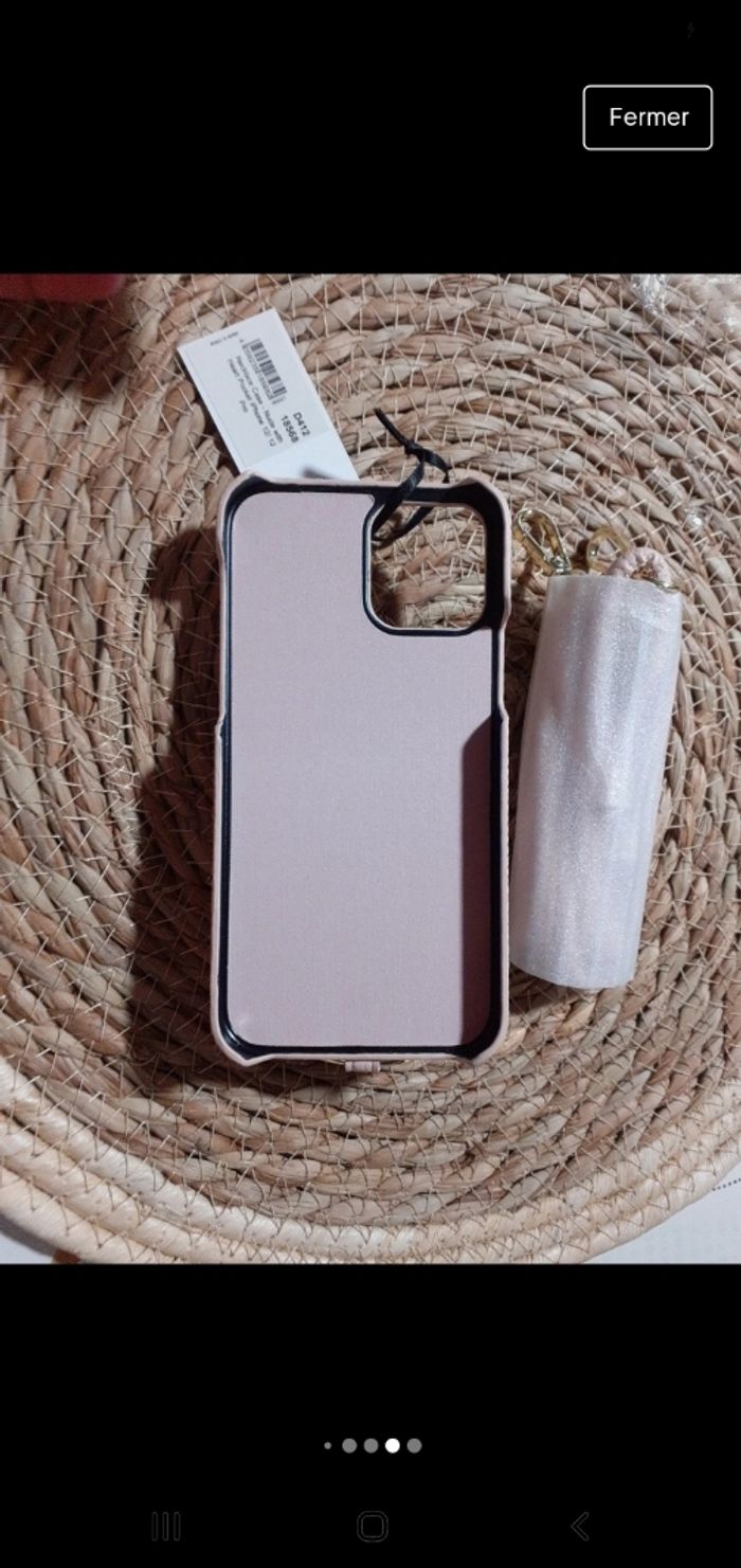 Coque tel iPhone pro 12/12 simili avec petit porte monnaie - photo numéro 5