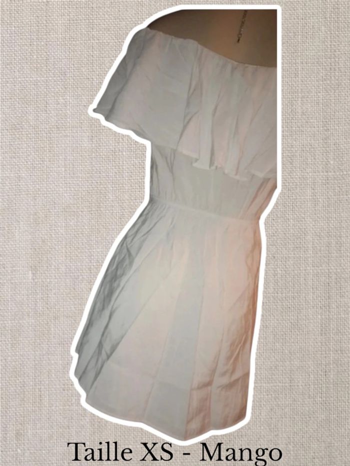 Magnifique robe 👗 épaules dénudée blanche - Mango - Taille XS - fermeture sur le côté - photo numéro 3