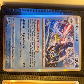 Carte Pokémon holographique  gamblast