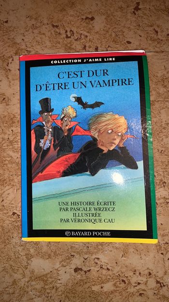 C’est dur d’être un vampire Bayard Poche