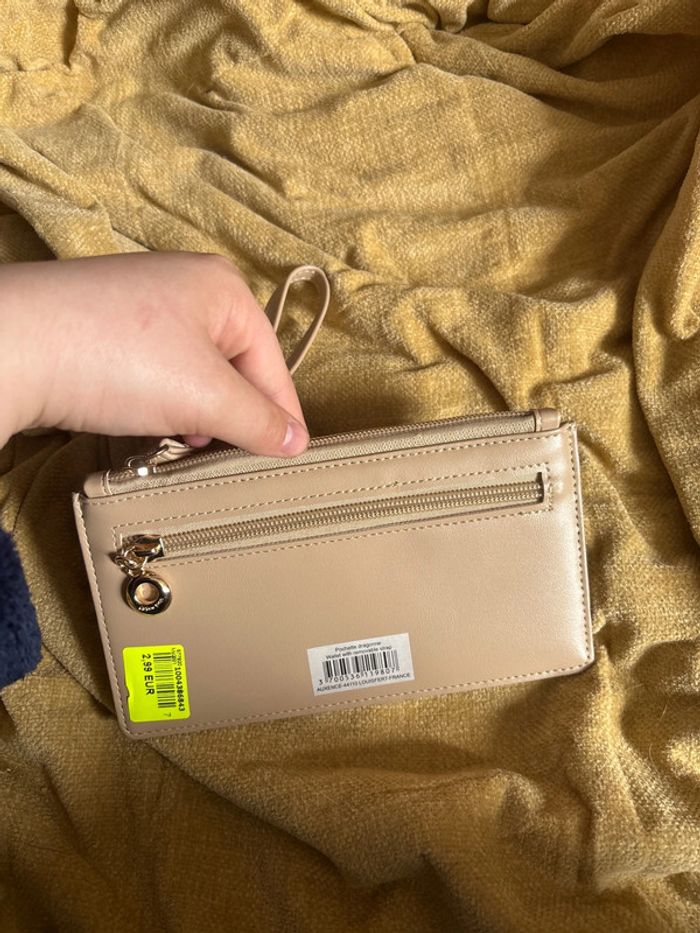 Pochette - photo numéro 2