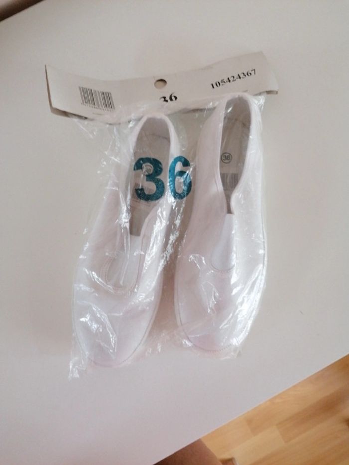 Sandales de gymnastique 36