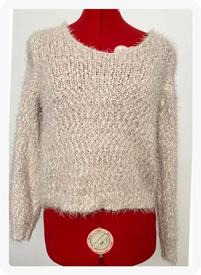 Pull piloupilou beige creme