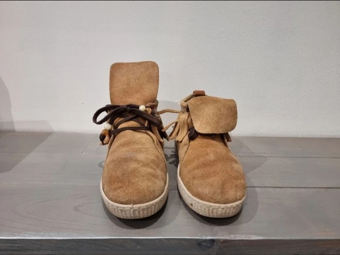 Bottines / baskets - photo numéro 3