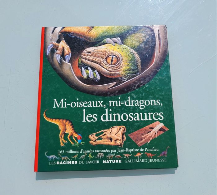 Livre animé de flaps Mi-oiseaux, mi-dragons, les dinosaures, Gallimard Jeunesse (47) - photo numéro 2
