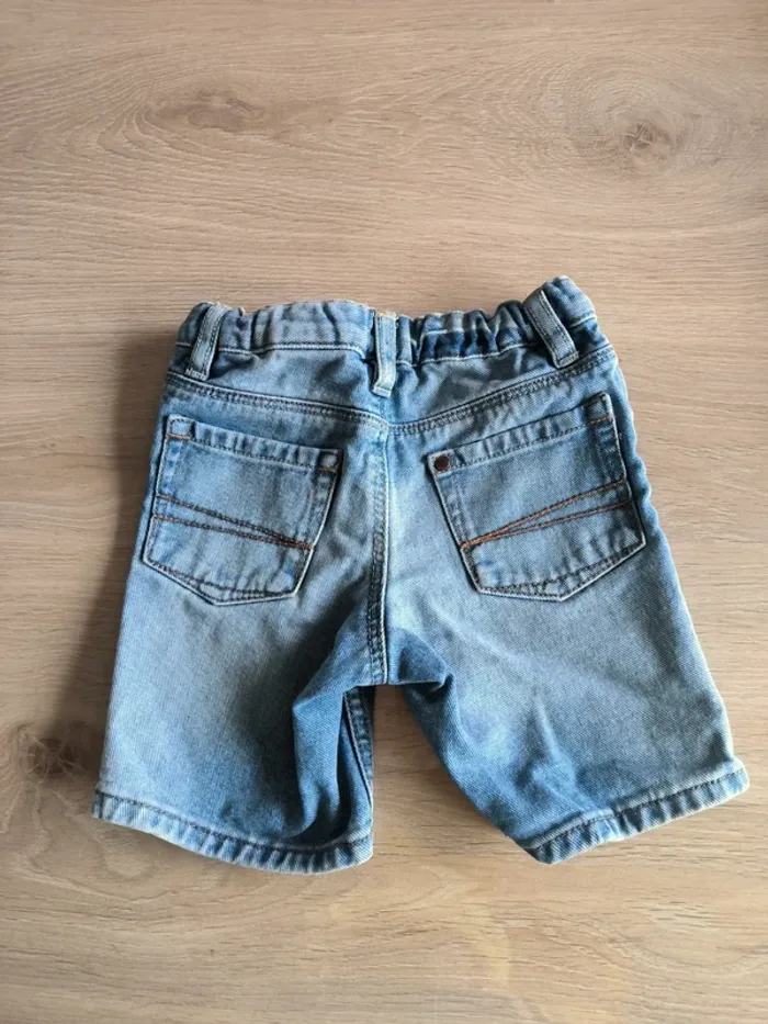 Short jean garçon h&M 74 cm 6/9 mois - photo numéro 3