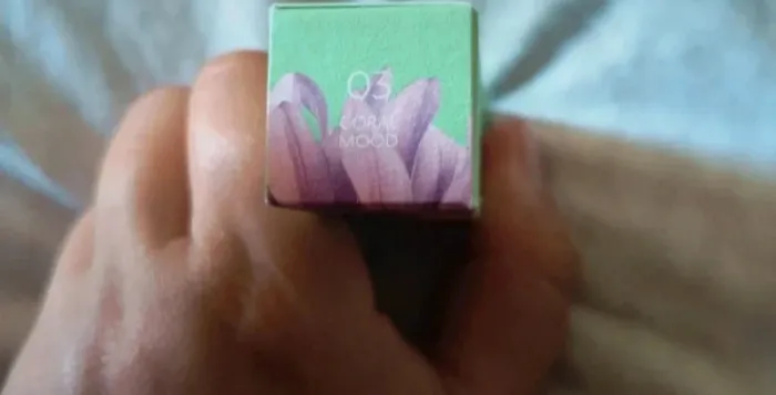 Hydra Glow lipstick Kiko - photo numéro 3