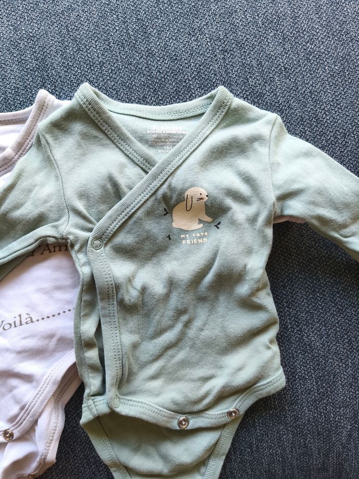 Lot de 3 bodys - photo numéro 2