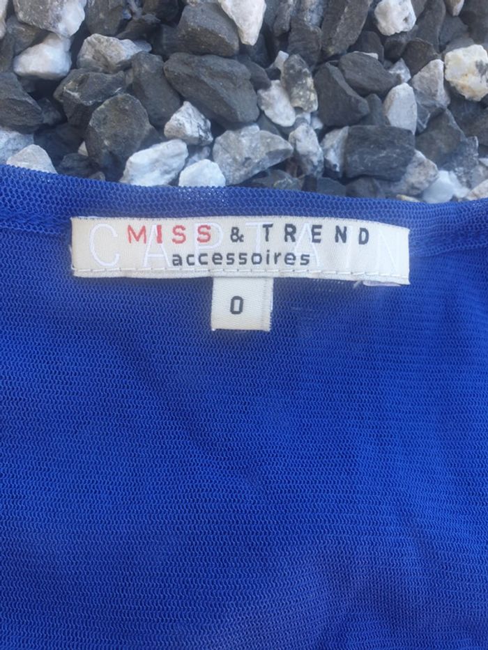 Tee shirt ajouré - photo numéro 2