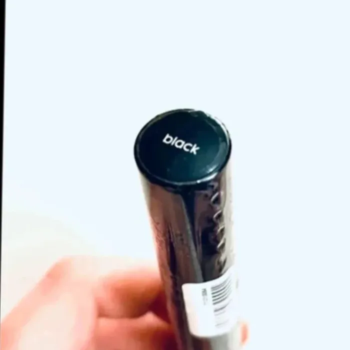 Sublime mascara noir neuf operculé cils long et sans paquet - photo numéro 4