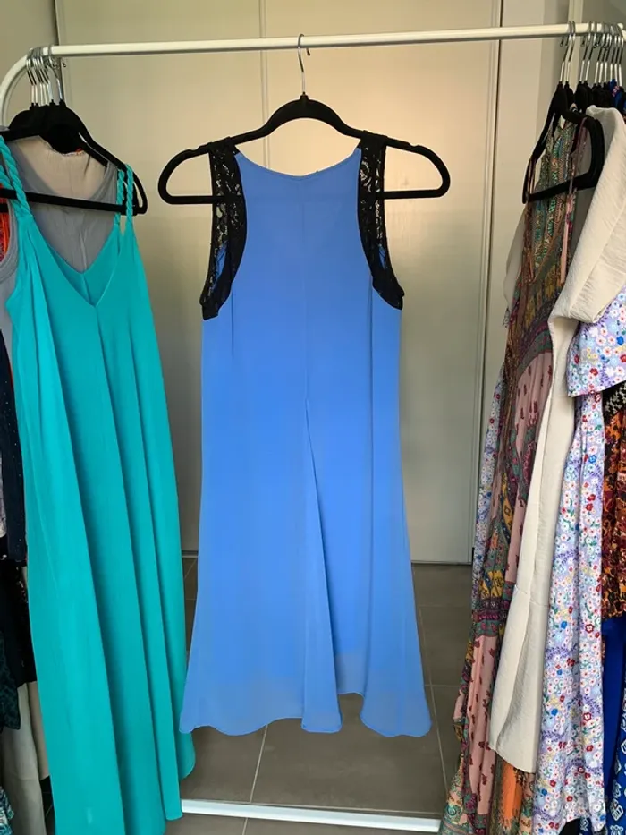 Robe longueur genou bleu avec dentelle Sinequanone taille S/M - photo numéro 14