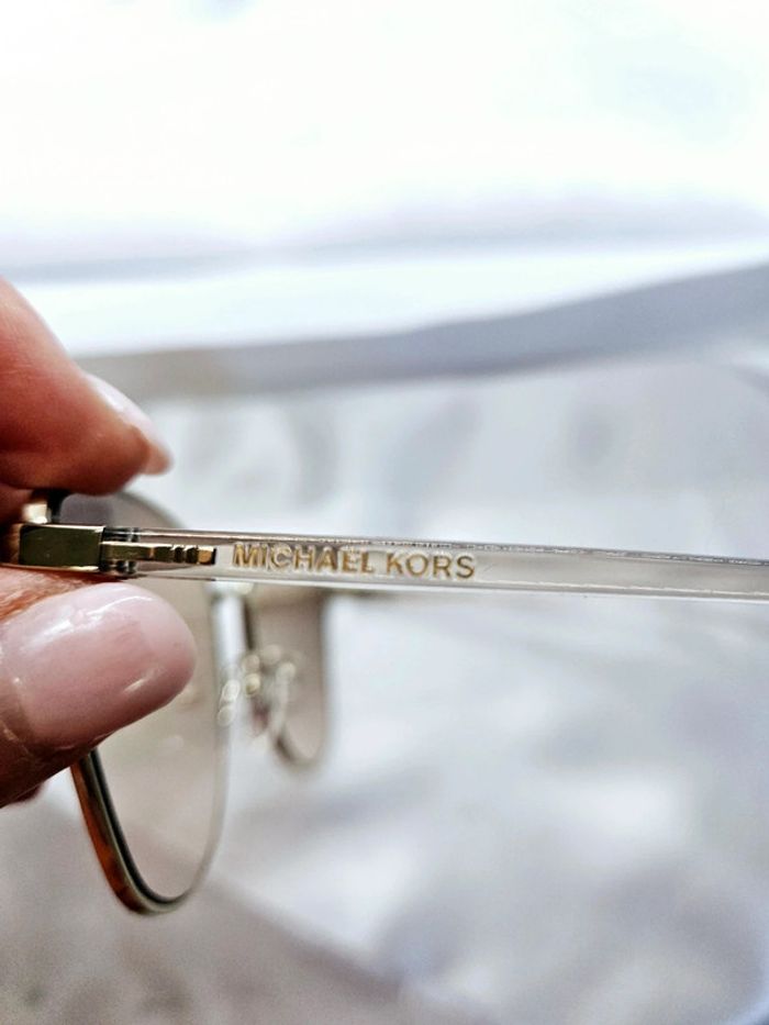 lunettes de soleil Michaël Kors - photo numéro 6